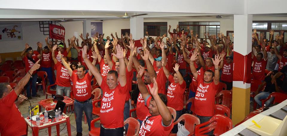 Assembleia dos Trabalhadores da Construção Civil aprova 12,8% de aumento para campanha salarial