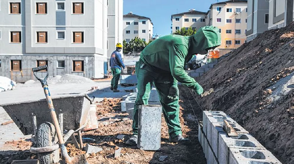 CONSTRUÇÃO CIVIL É UM DOS SETORES QUE MAIS EMPREGARAM NO COMEÇO DESTE ANO