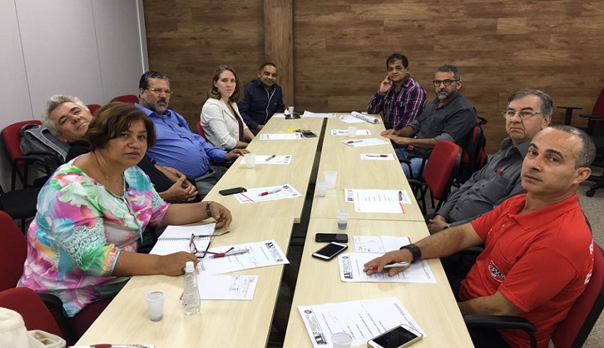 SINTRACOM PARTICIPA DE REUNIÃO EM SP