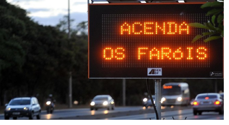 JUSTIÇA LIBERA APLICAÇÃO DE MULTAS POR FAROL DESLIGADO EM RODOVIA SINALIZADA