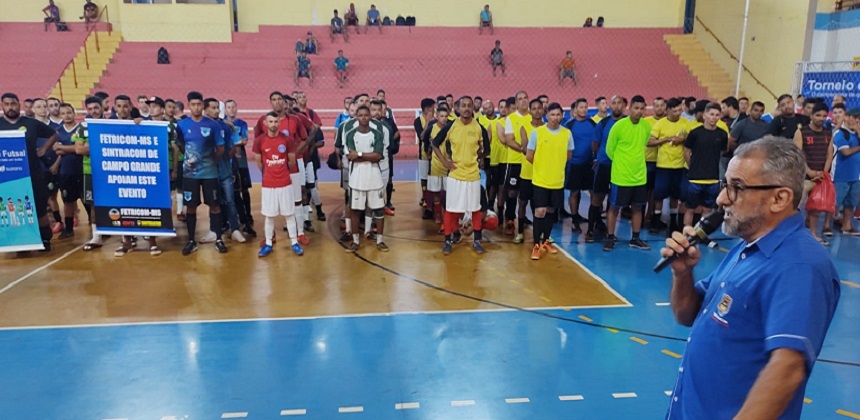 TRABALHADORES DA SUZANO PARTICIPAM DE TORNEIO DE FUTSAL