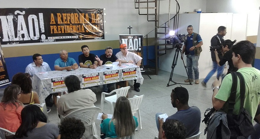 SBT FAZ REPORTAGEM SOBRE PREPARATIVOS PARA A GREVE GERAL