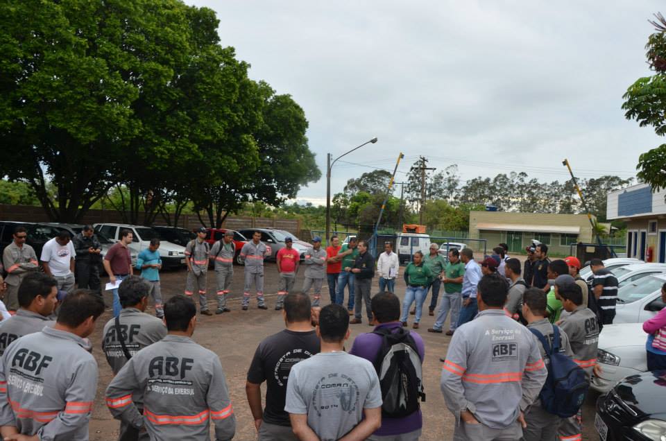 SintracomCG paralisa ABF Engenharia em apoio aos trabalhadores e garante direitos iguais.