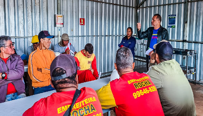 SINTRACOM VISITA CANTEIRO DE OBRA DA RNI